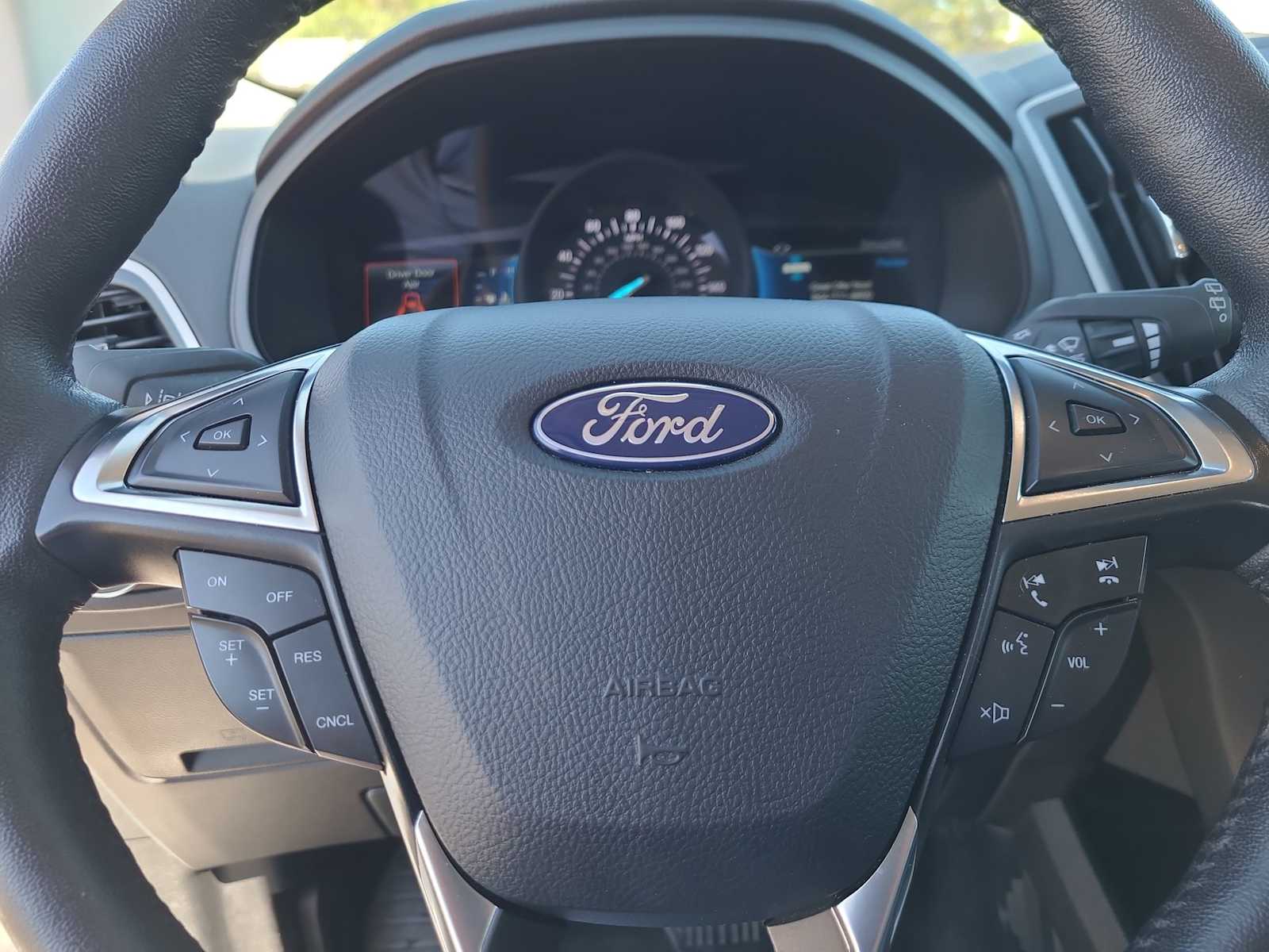 Thumbnail: 2024 Ford Edge - 23