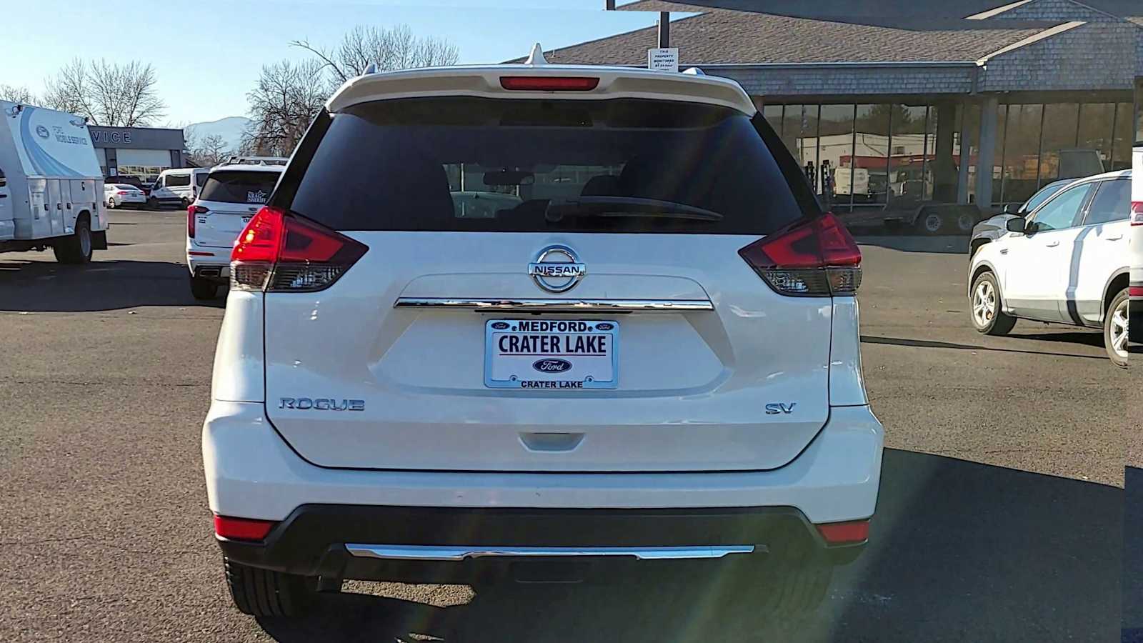 Thumbnail: 2017 Nissan Rogue - 7