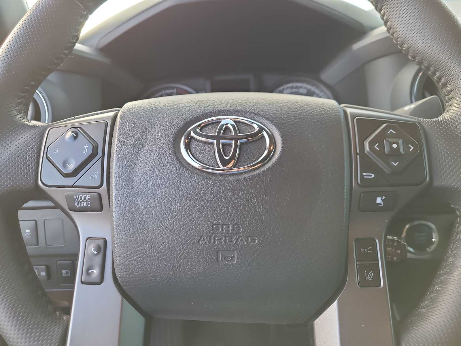 Thumbnail: 2021 Toyota Tacoma - 23