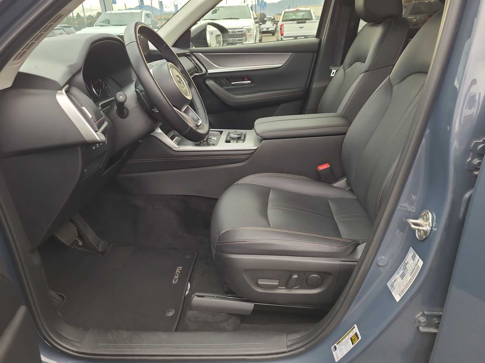 Thumbnail: 2025 Mazda CX-70 - 19