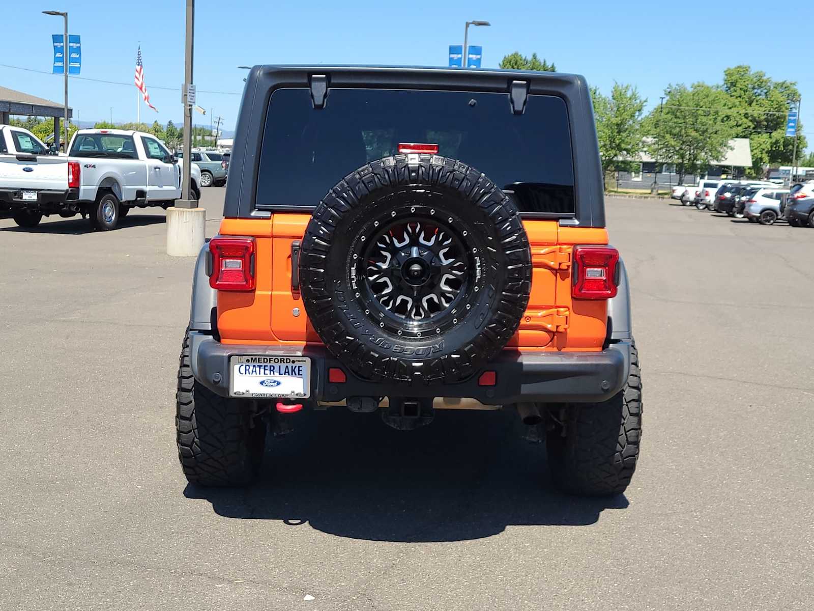 Thumbnail: 2019 Jeep Wrangler - 12