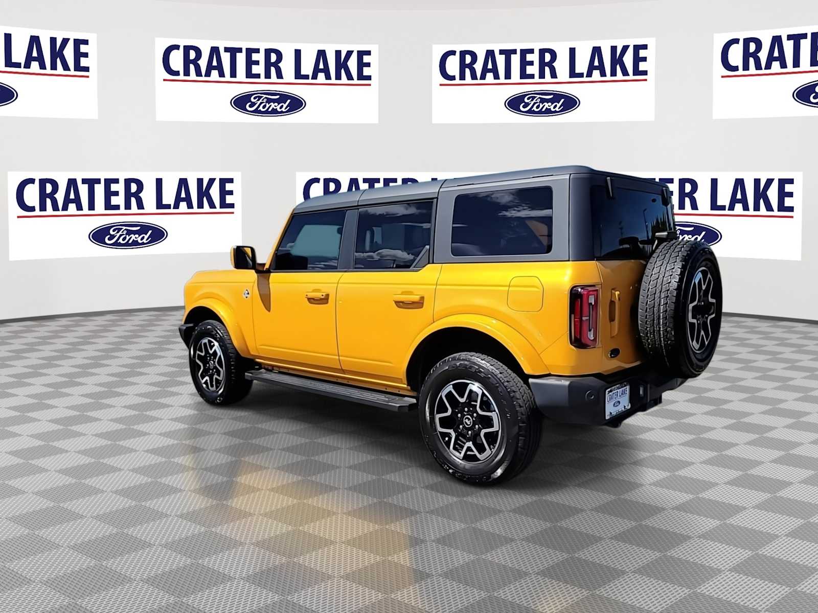 Thumbnail: 2022 Ford Bronco - 6