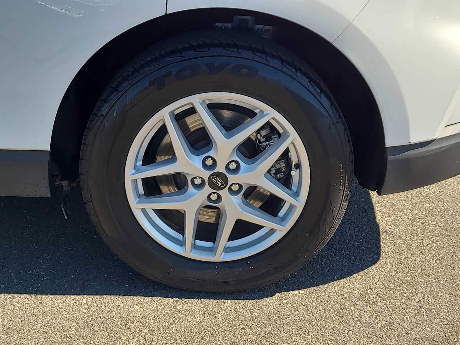 Thumbnail: 2024 Ford Edge - 16