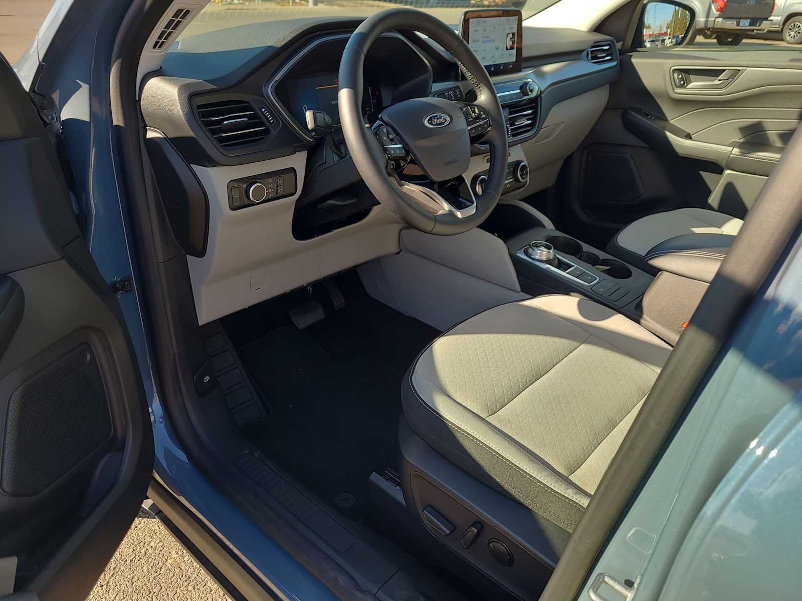 Thumbnail: 2024 Ford Escape - 10