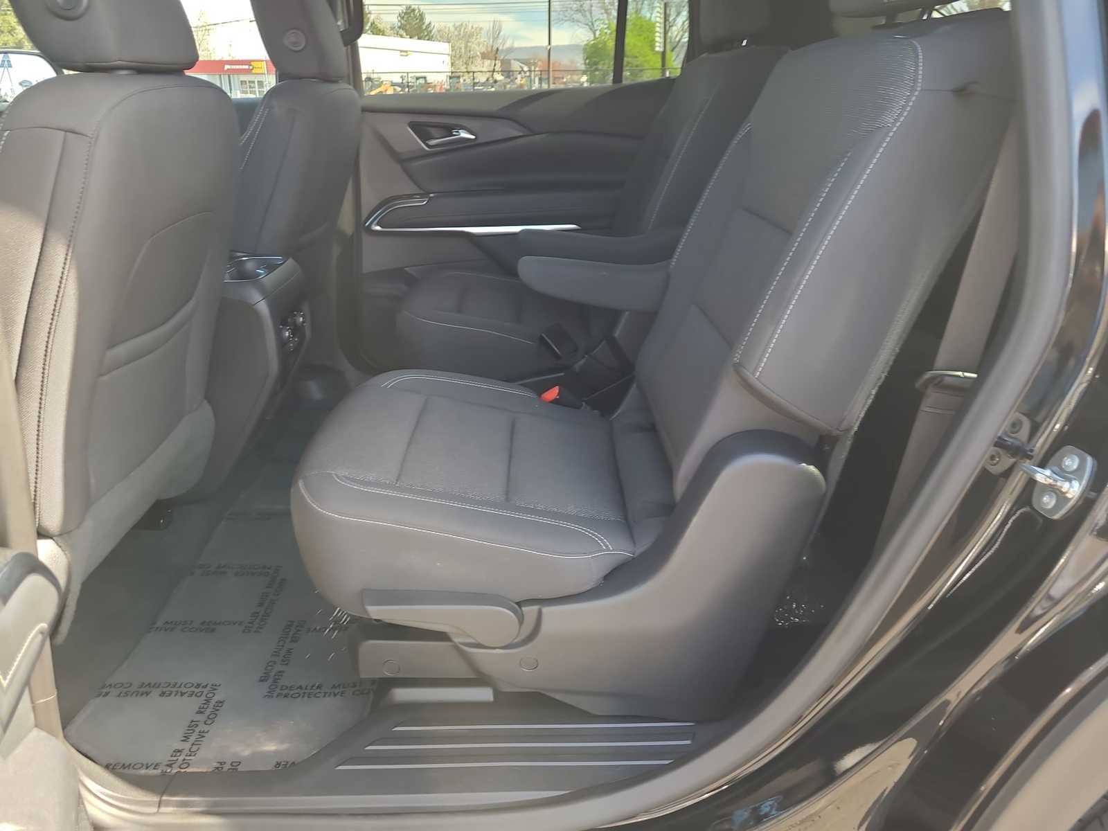 Thumbnail: 2024 Chevrolet Traverse - 21