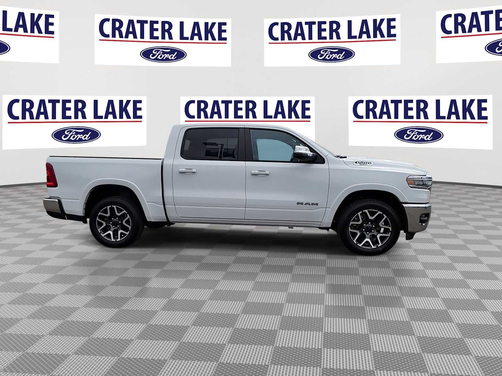 Thumbnail: 2025 RAM 1500 - 9