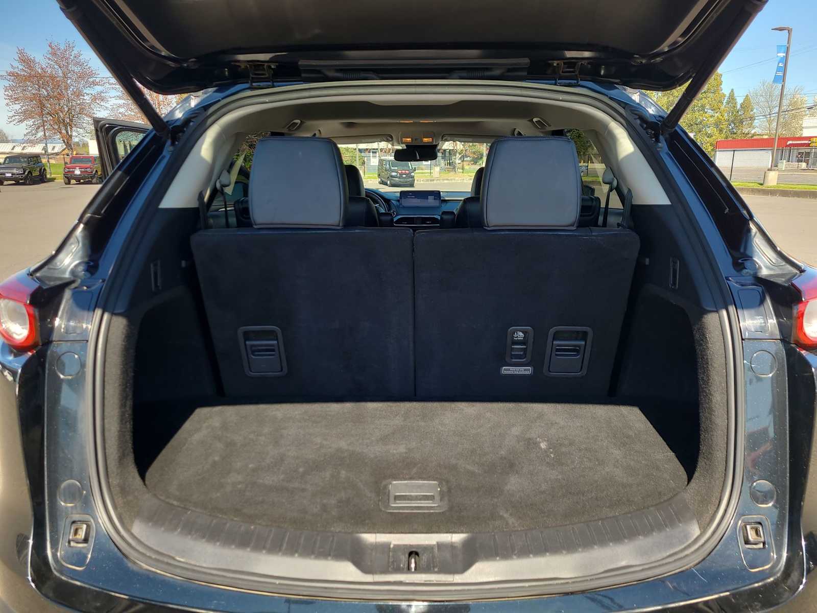 Thumbnail: 2023 Mazda CX-9 - 27