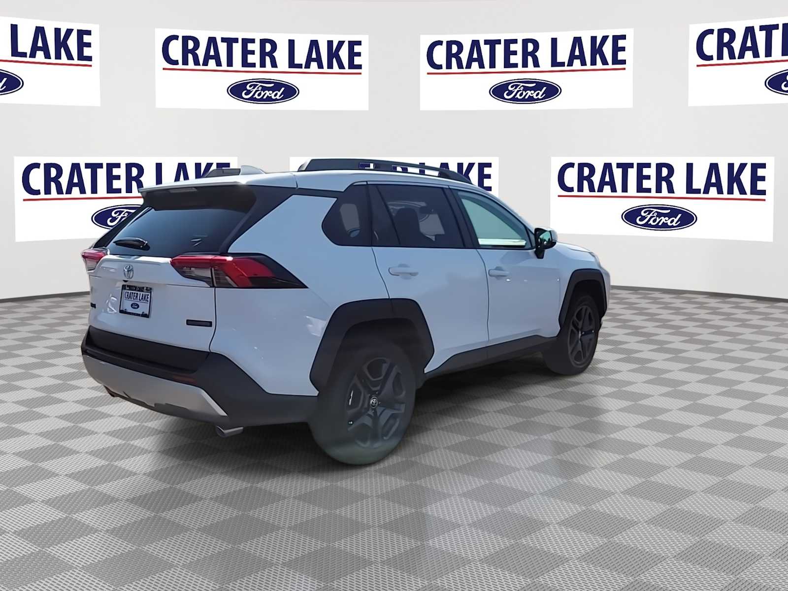 Thumbnail: 2024 Toyota RAV4 - 8