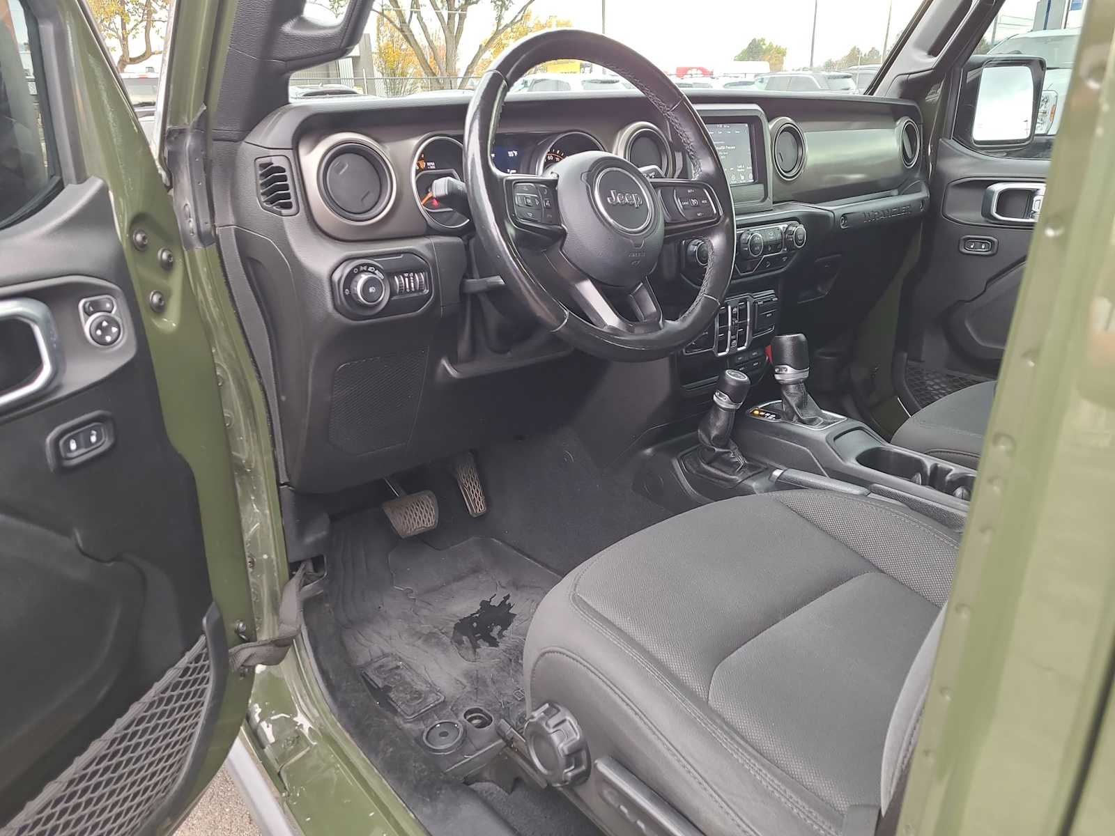 Thumbnail: 2020 Jeep Wrangler - 10