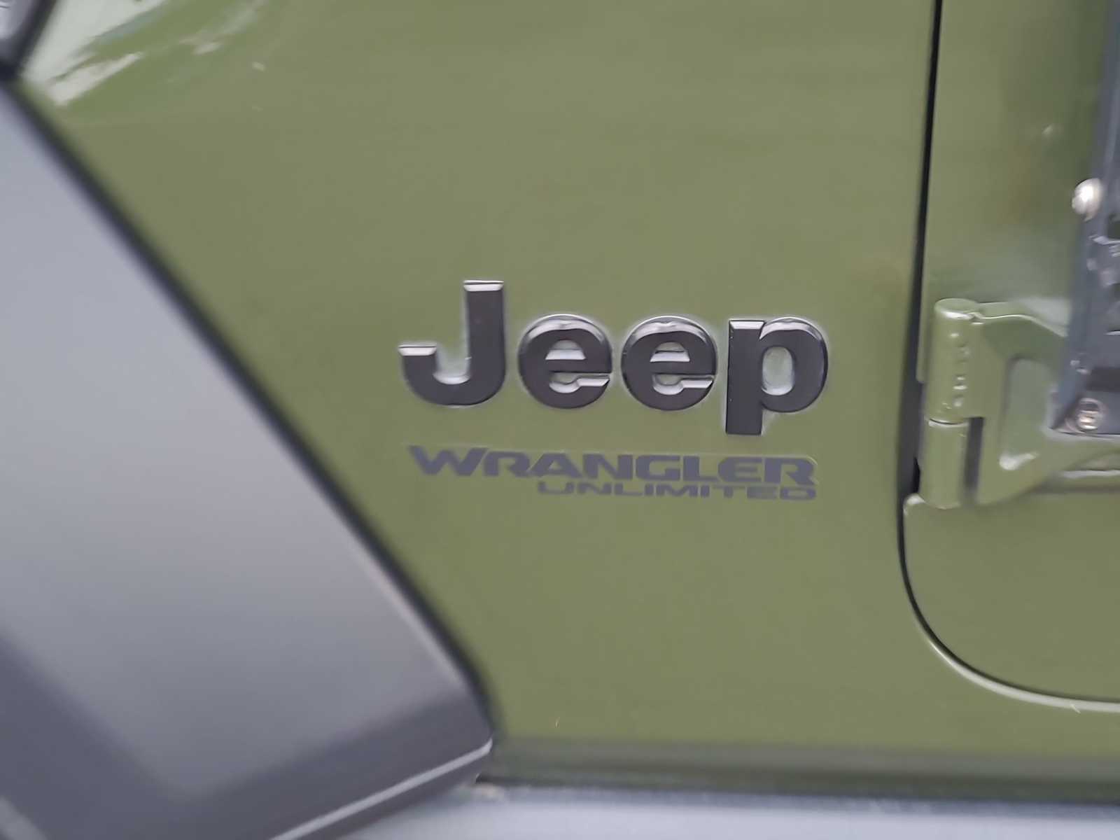 Thumbnail: 2020 Jeep Wrangler - 15