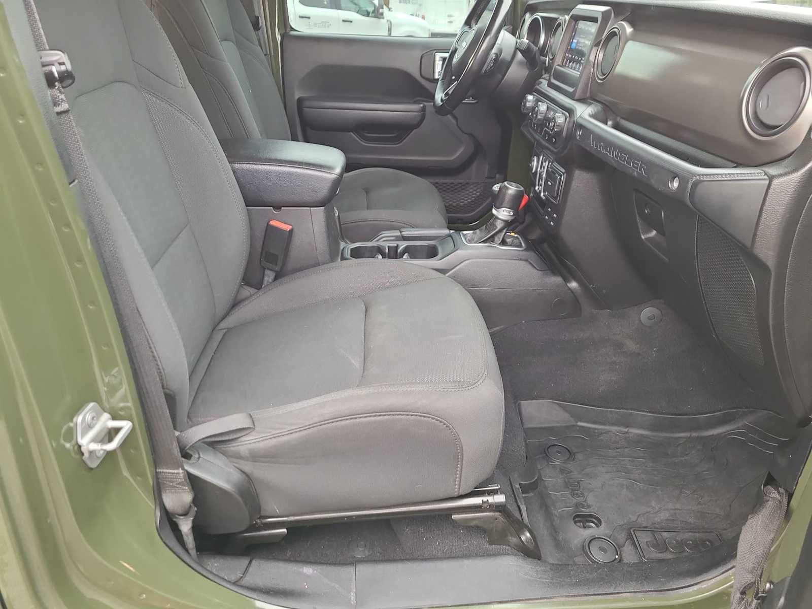 Thumbnail: 2020 Jeep Wrangler - 22