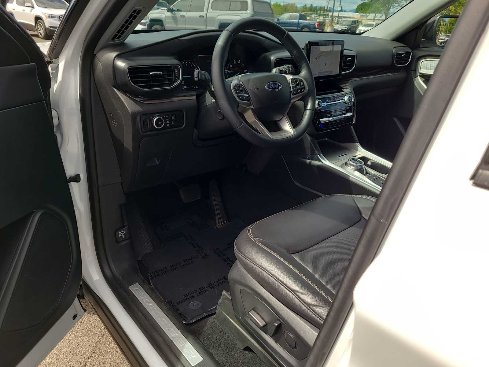 Thumbnail: 2023 Ford Explorer - 10