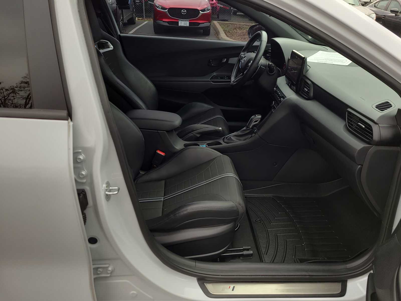 Thumbnail: 2021 Hyundai Veloster - 22