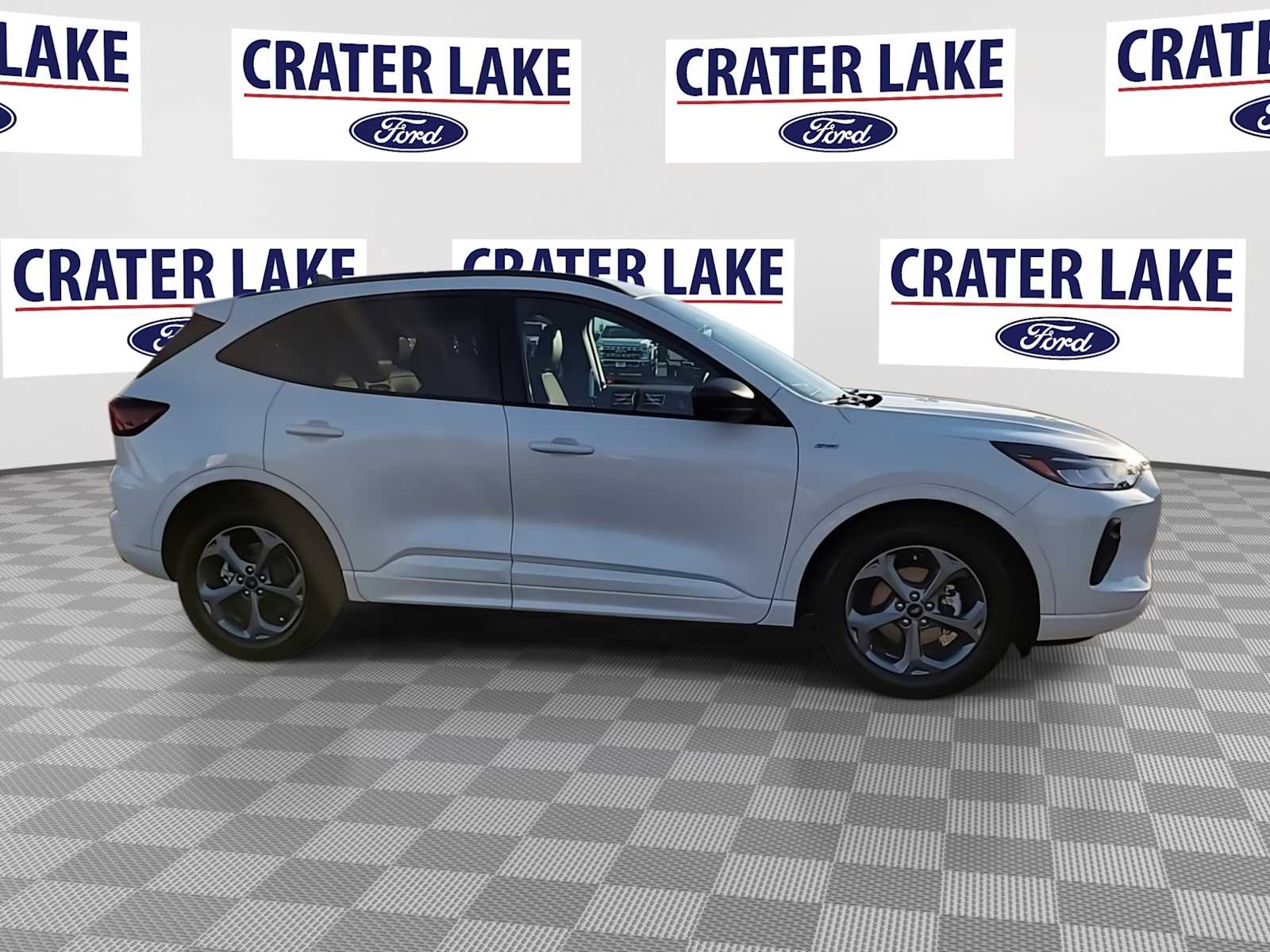 Thumbnail: 2023 Ford Escape - 9