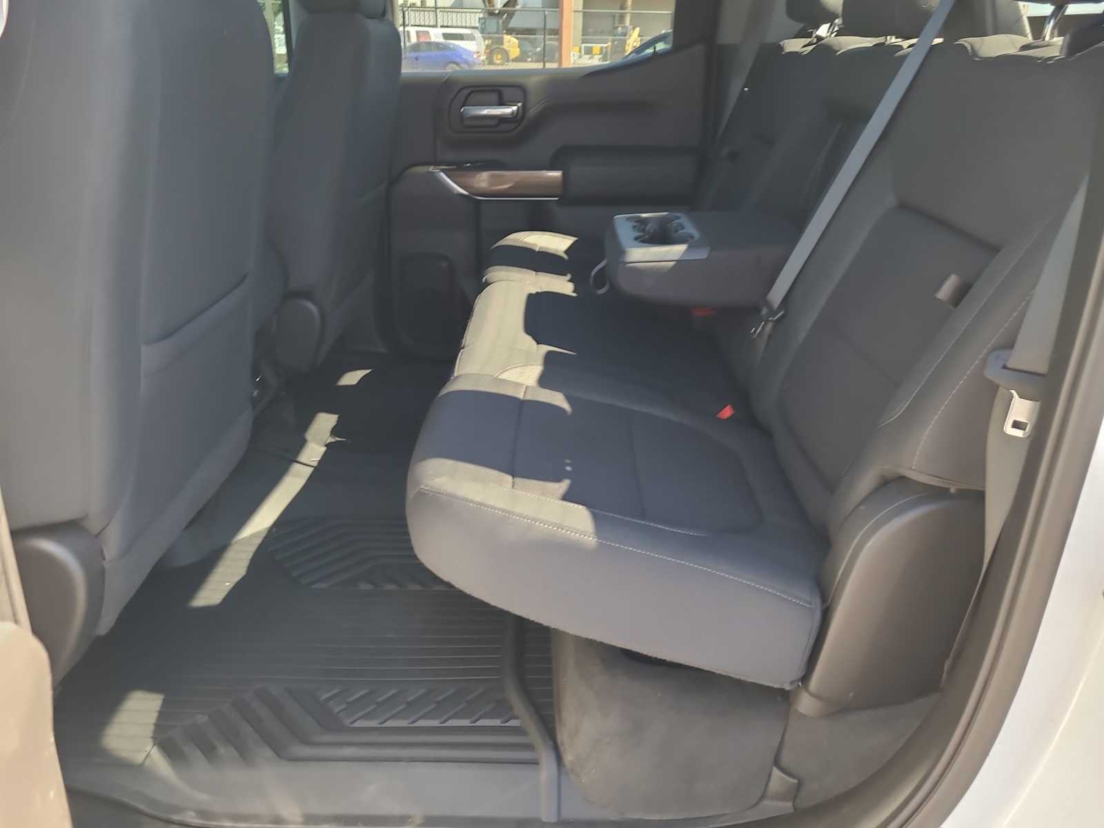 Thumbnail: 2022 Chevrolet Silverado 1500 - 21