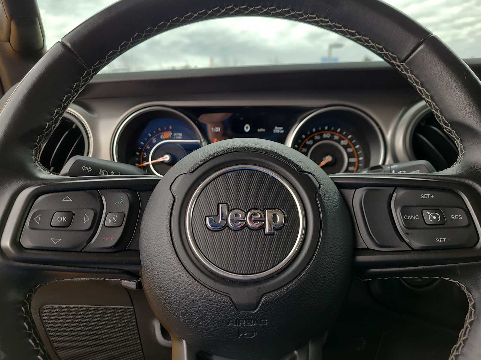 Thumbnail: 2021 Jeep Wrangler - 23