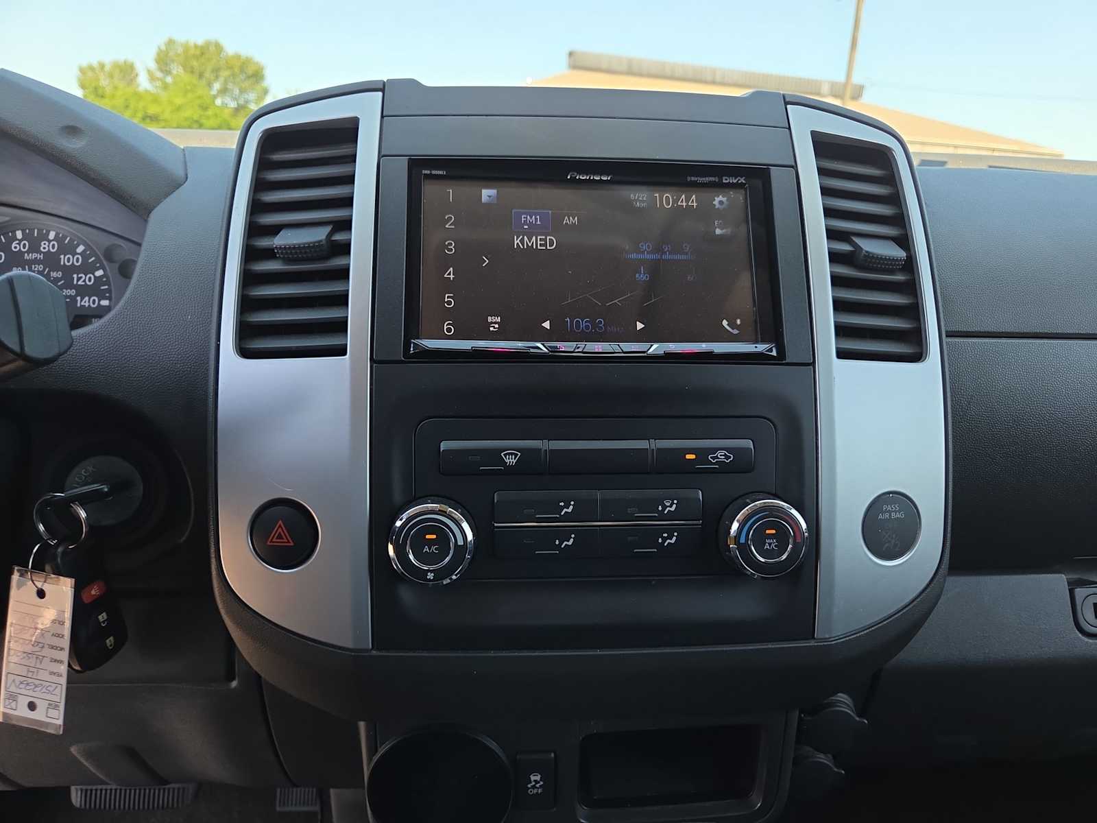 Thumbnail: 2014 Nissan Frontier - 24
