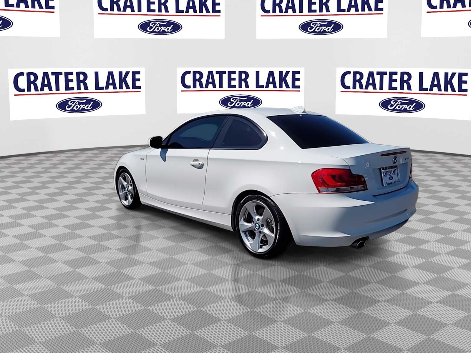 Thumbnail: 2012 BMW 1 Series - 6