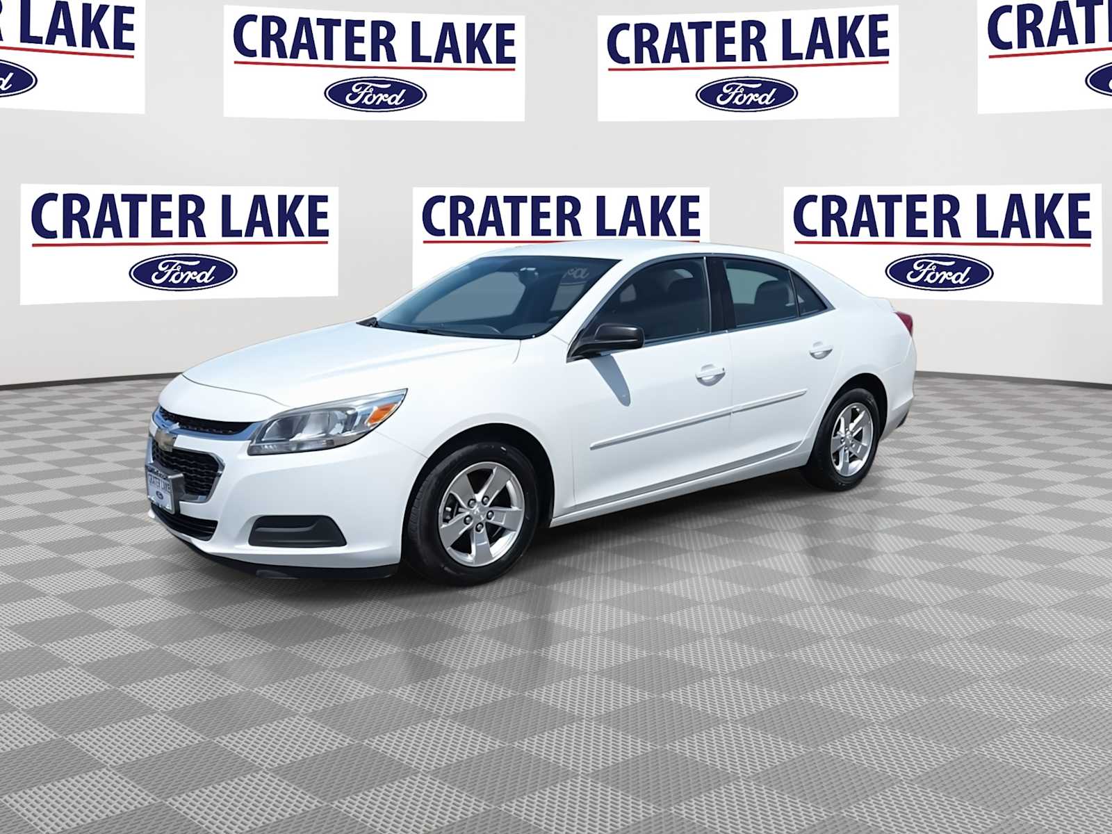 Thumbnail: 2015 Chevrolet Malibu - 4