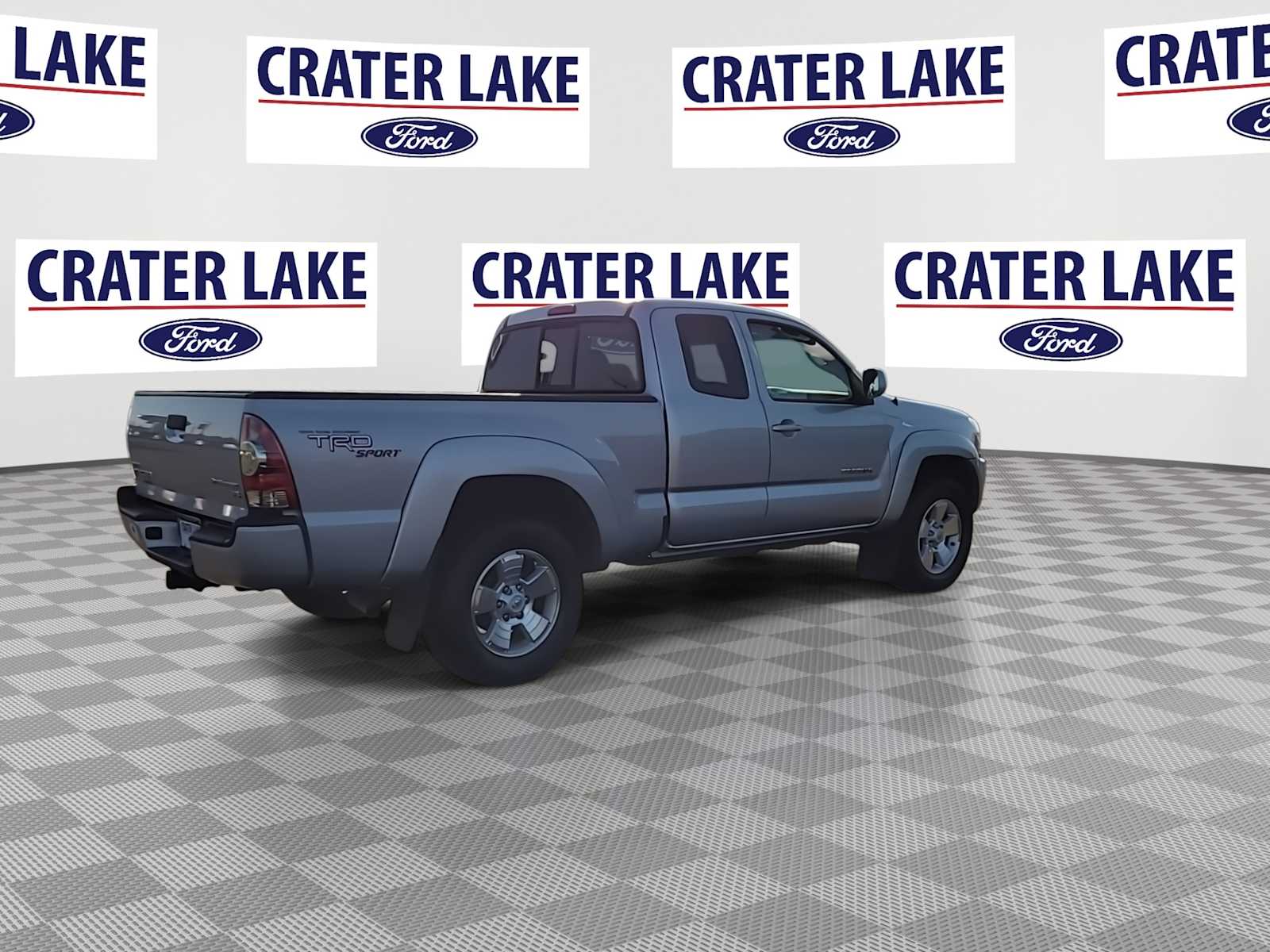 Thumbnail: 2011 Toyota Tacoma - 8