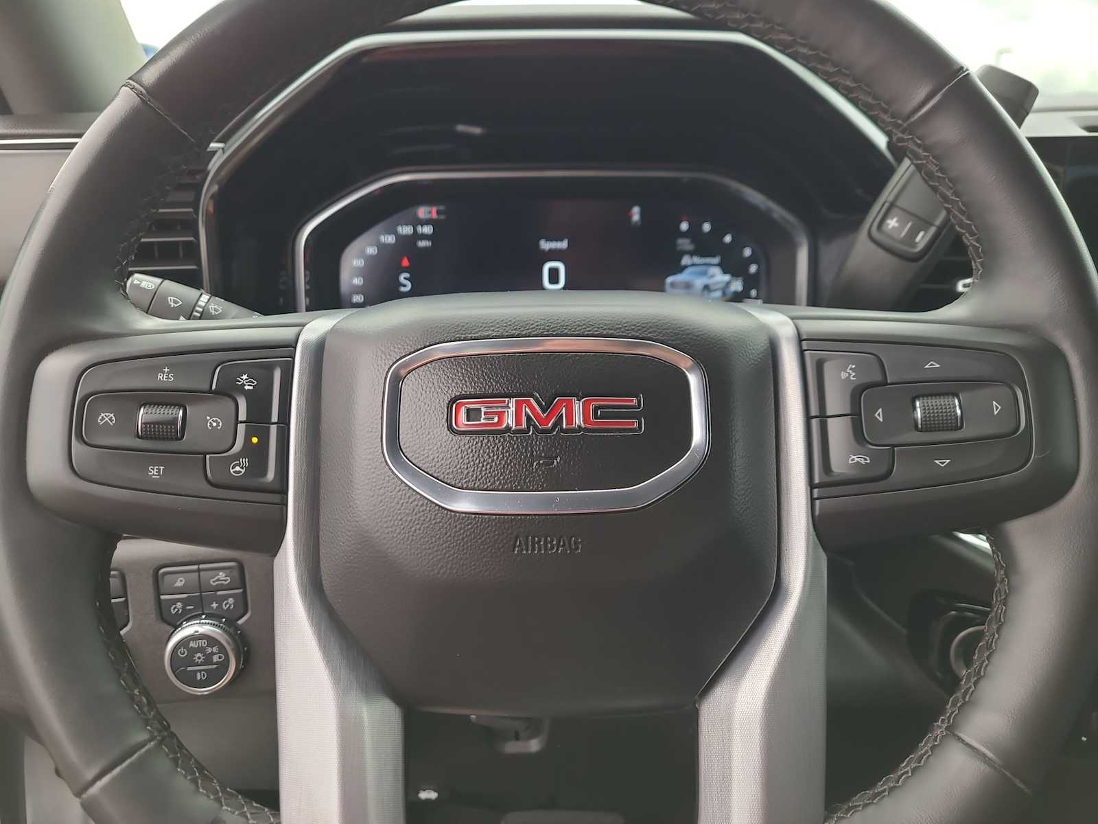 Thumbnail: 2025 GMC Sierra 1500 - 23