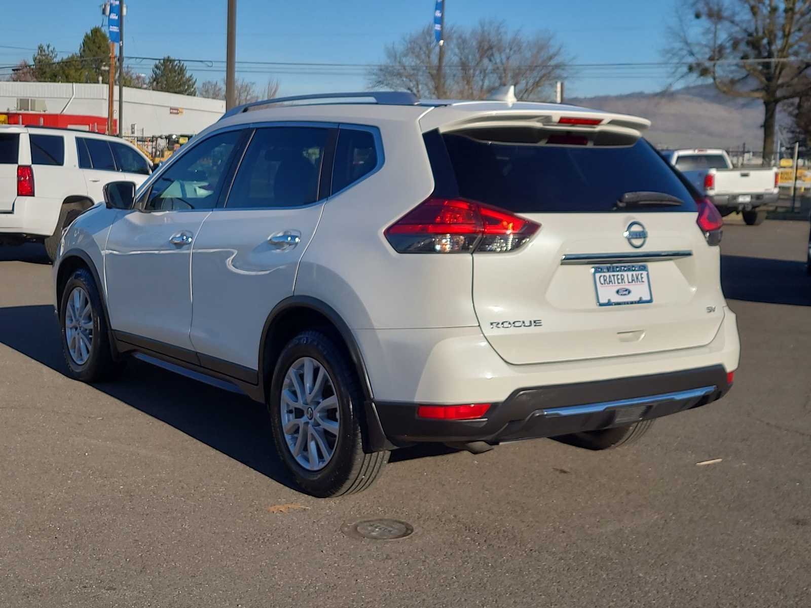 Thumbnail: 2017 Nissan Rogue - 12