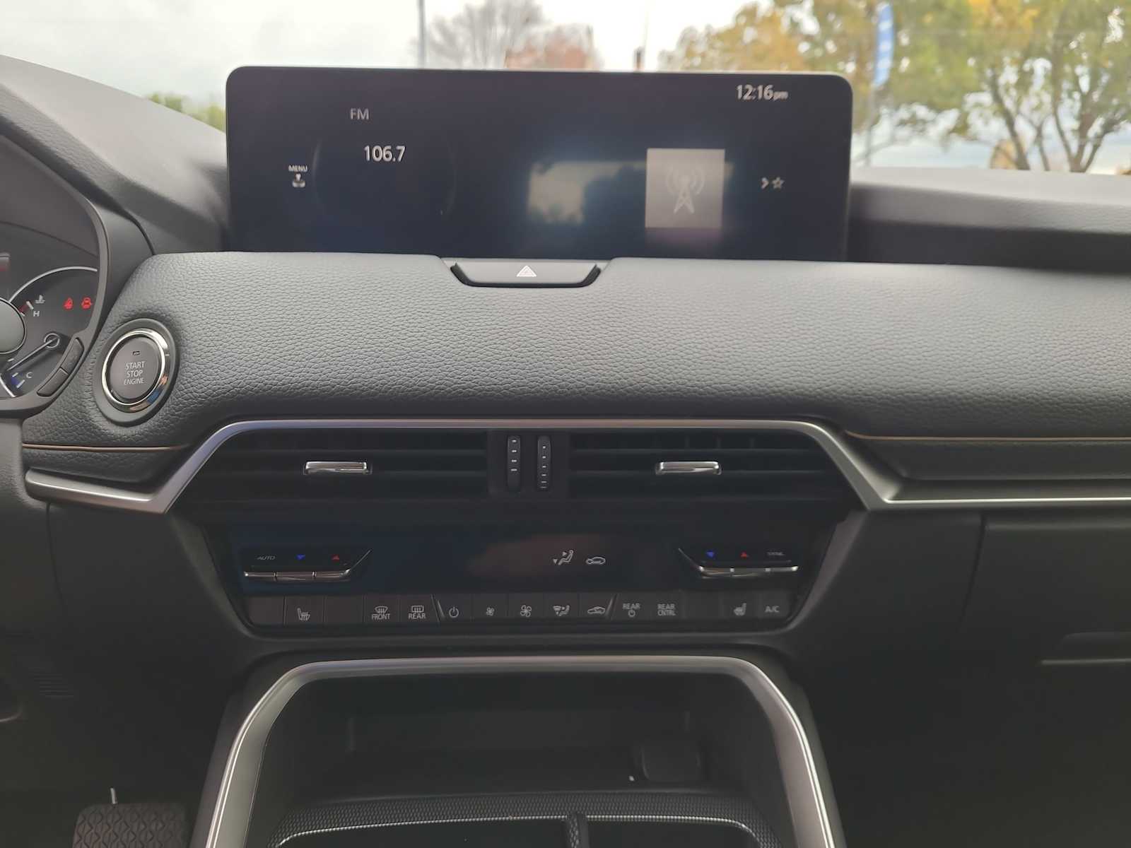 Thumbnail: 2025 Mazda CX-70 - 24