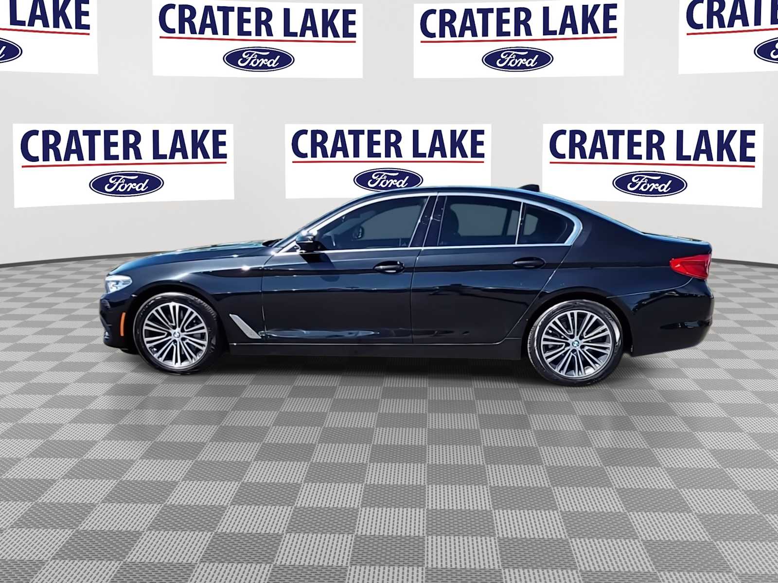 Thumbnail: 2019 BMW 5 Series - 5
