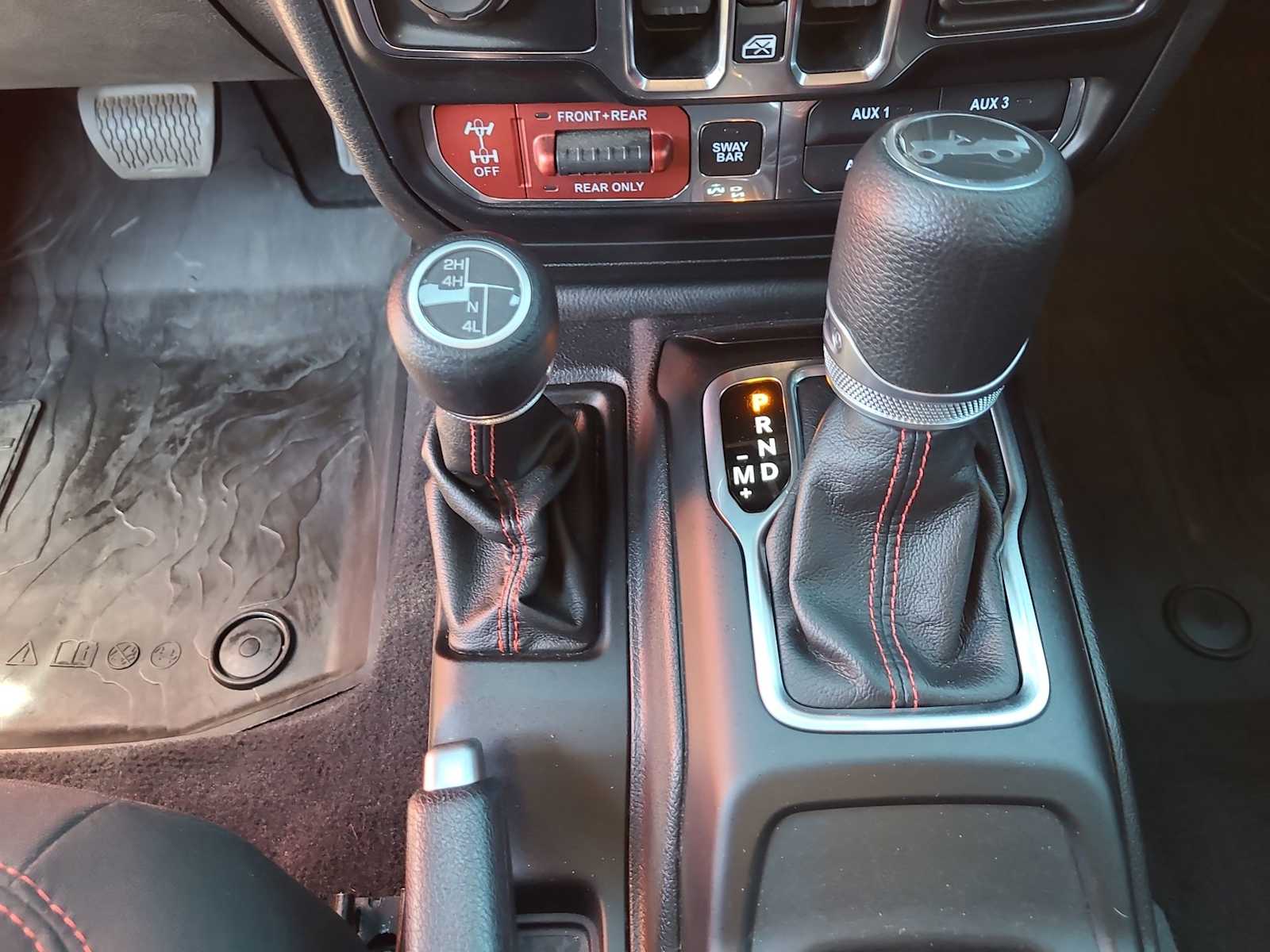 Thumbnail: 2019 Jeep Wrangler - 24