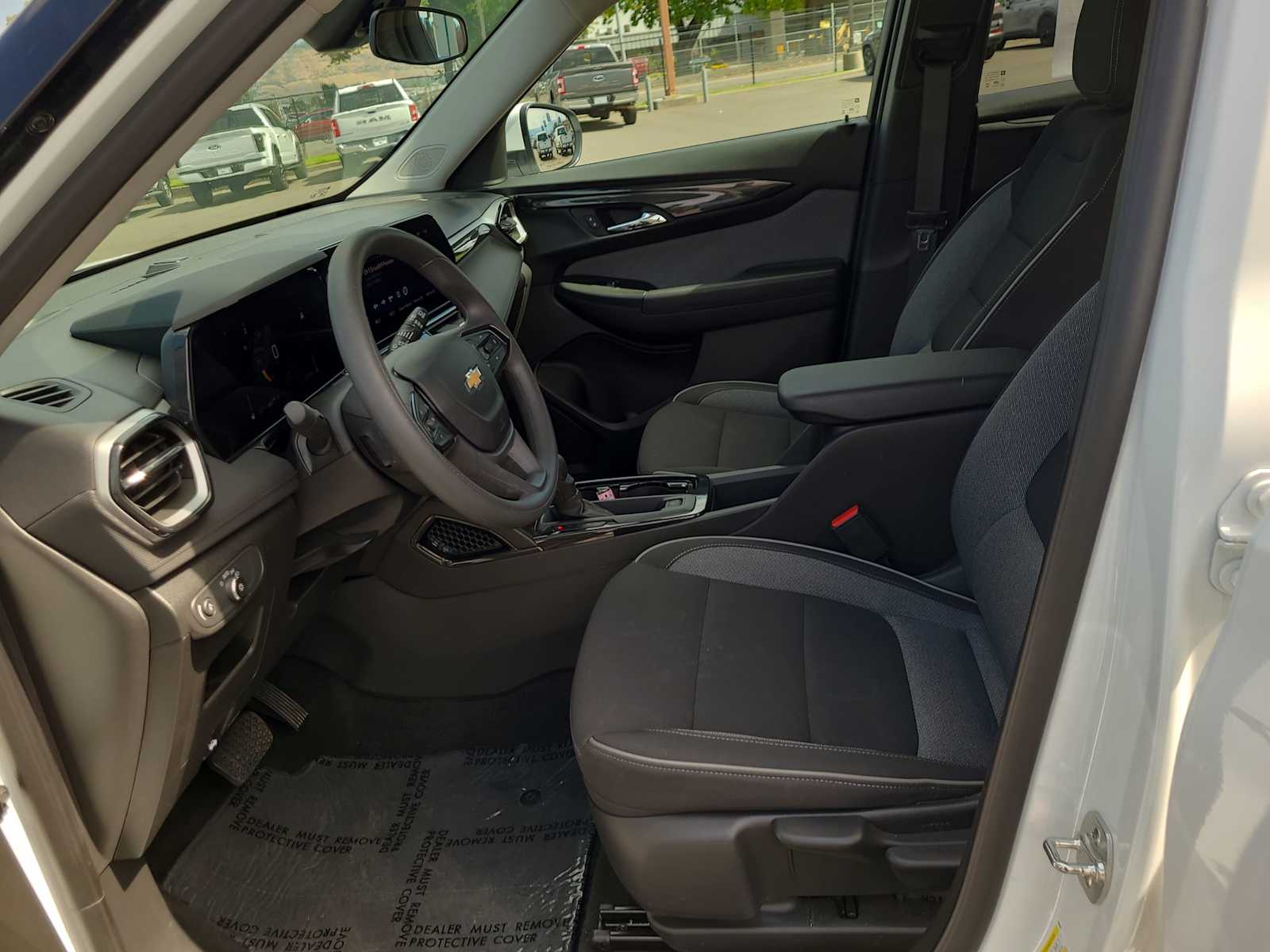 Thumbnail: 2025 Chevrolet TrailBlazer - 19