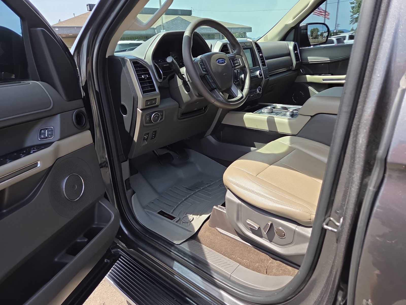 Thumbnail: 2019 Ford Expedition MAX - 10