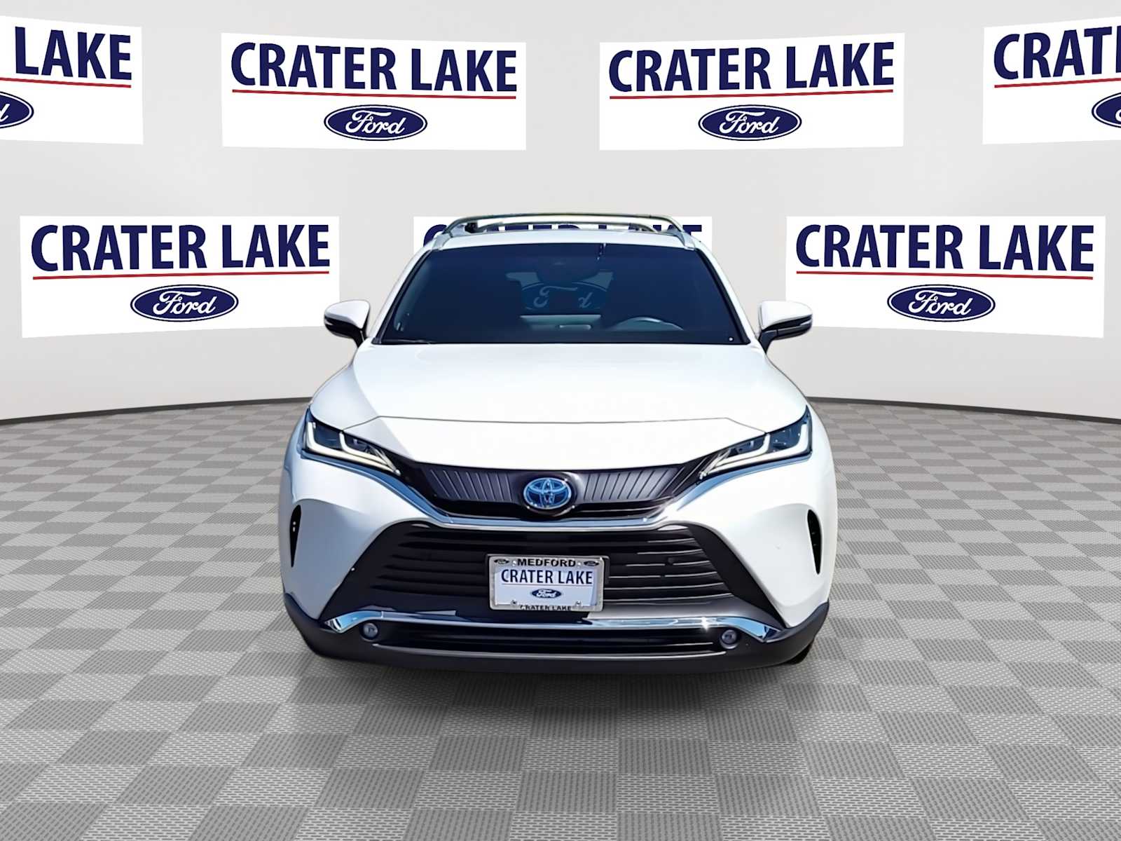 Thumbnail: 2023 Toyota Venza - 3