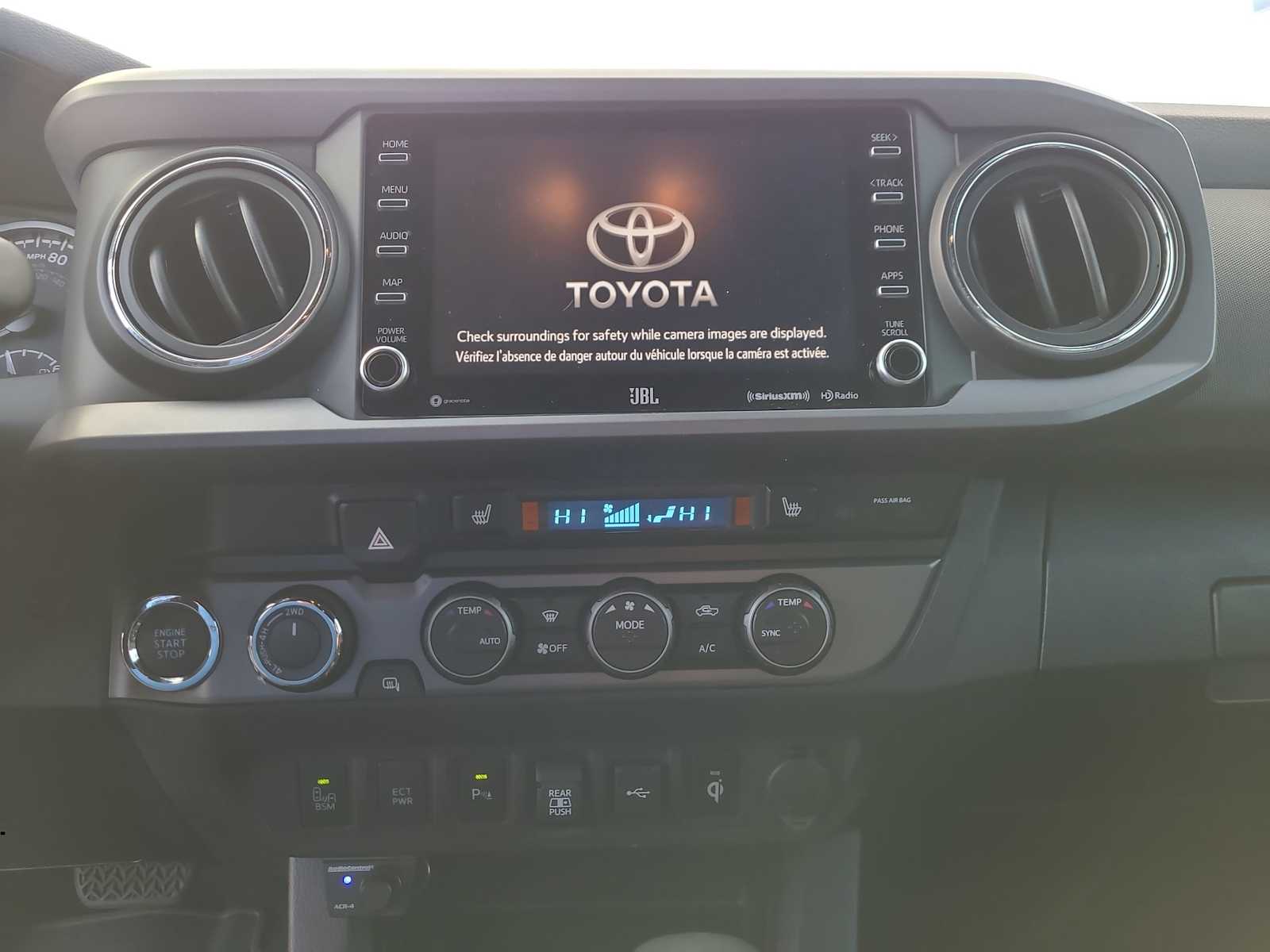 Thumbnail: 2021 Toyota Tacoma - 24