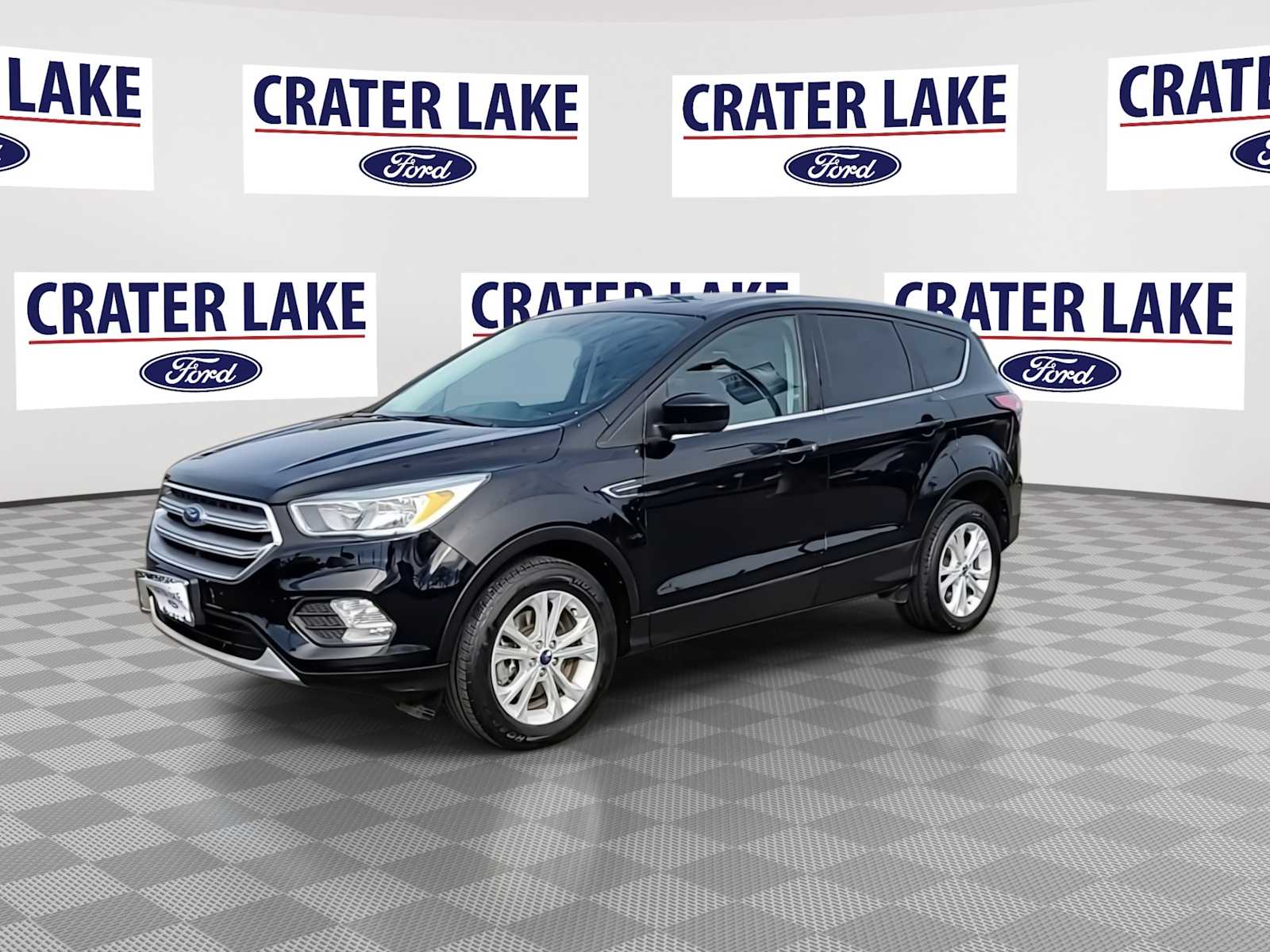 Thumbnail: 2017 Ford Escape - 4