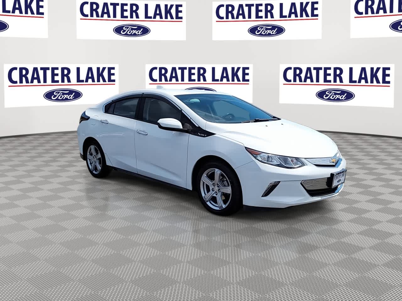 Thumbnail: 2019 Chevrolet Volt - 2