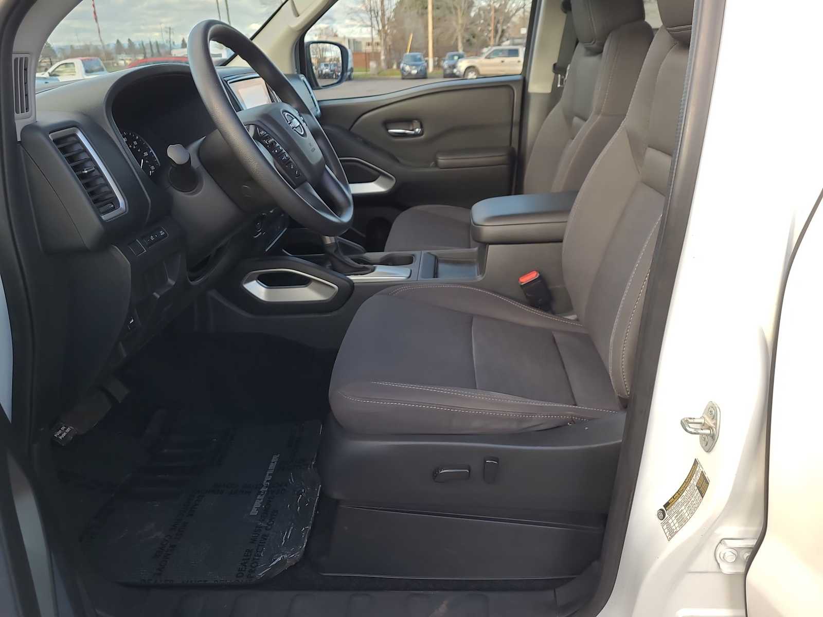 Thumbnail: 2023 Nissan Frontier - 19