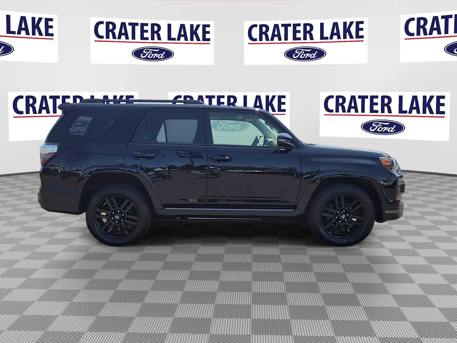2019 Toyota 4Runner Nightshade 9