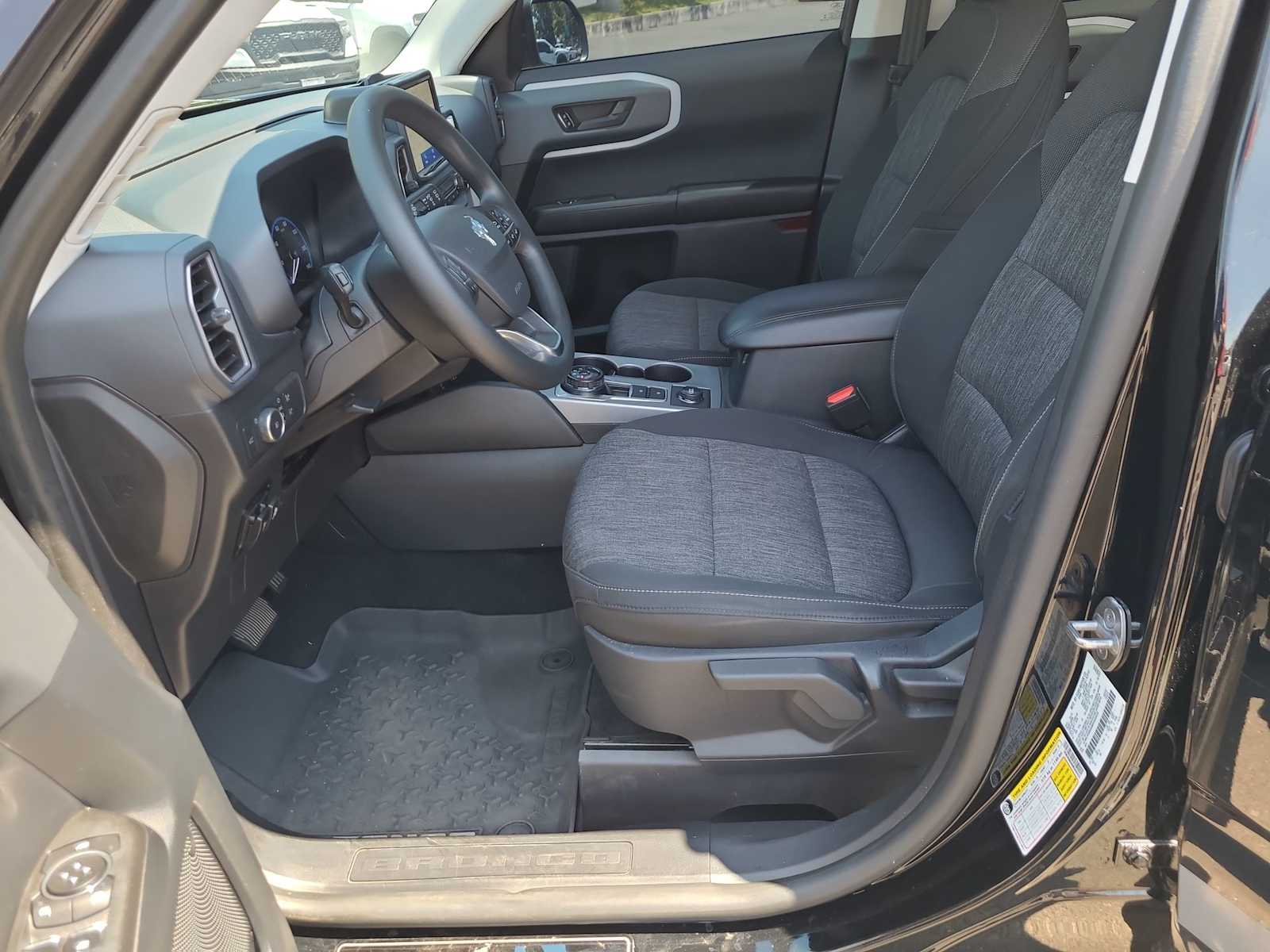 Thumbnail: 2021 Ford Bronco Sport - 19