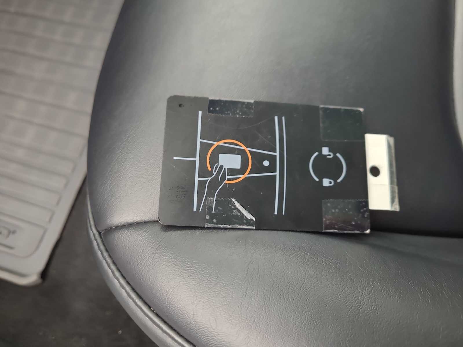 Thumbnail: 2020 Tesla Model 3 - 28