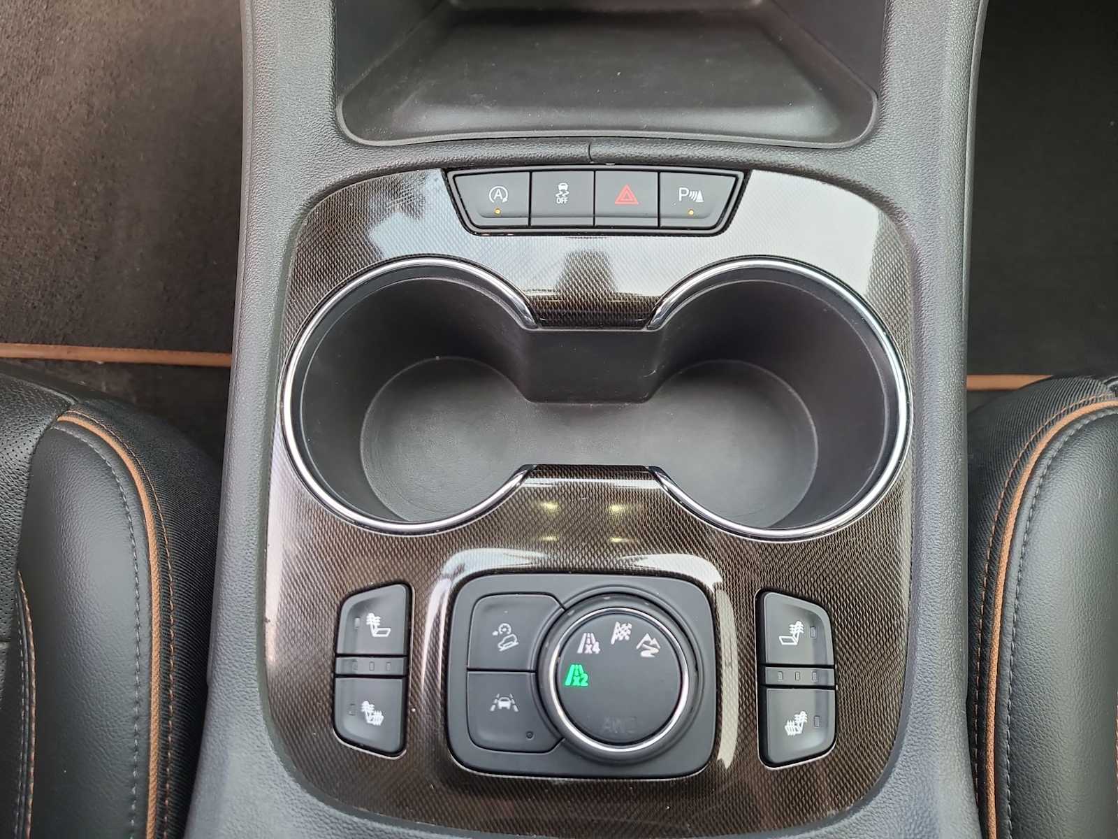 Thumbnail: 2021 GMC Acadia - 25