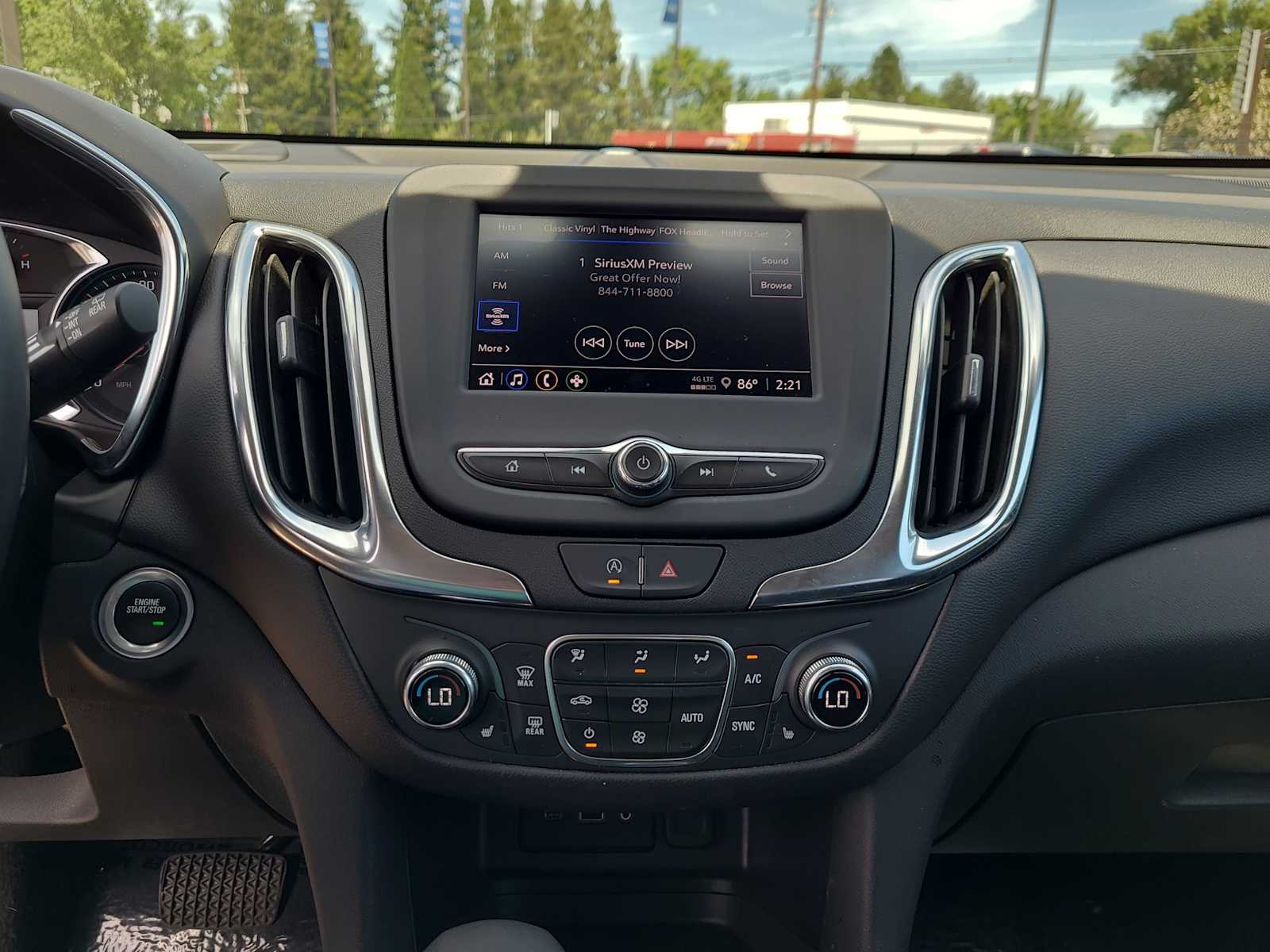 Thumbnail: 2024 Chevrolet Equinox - 24