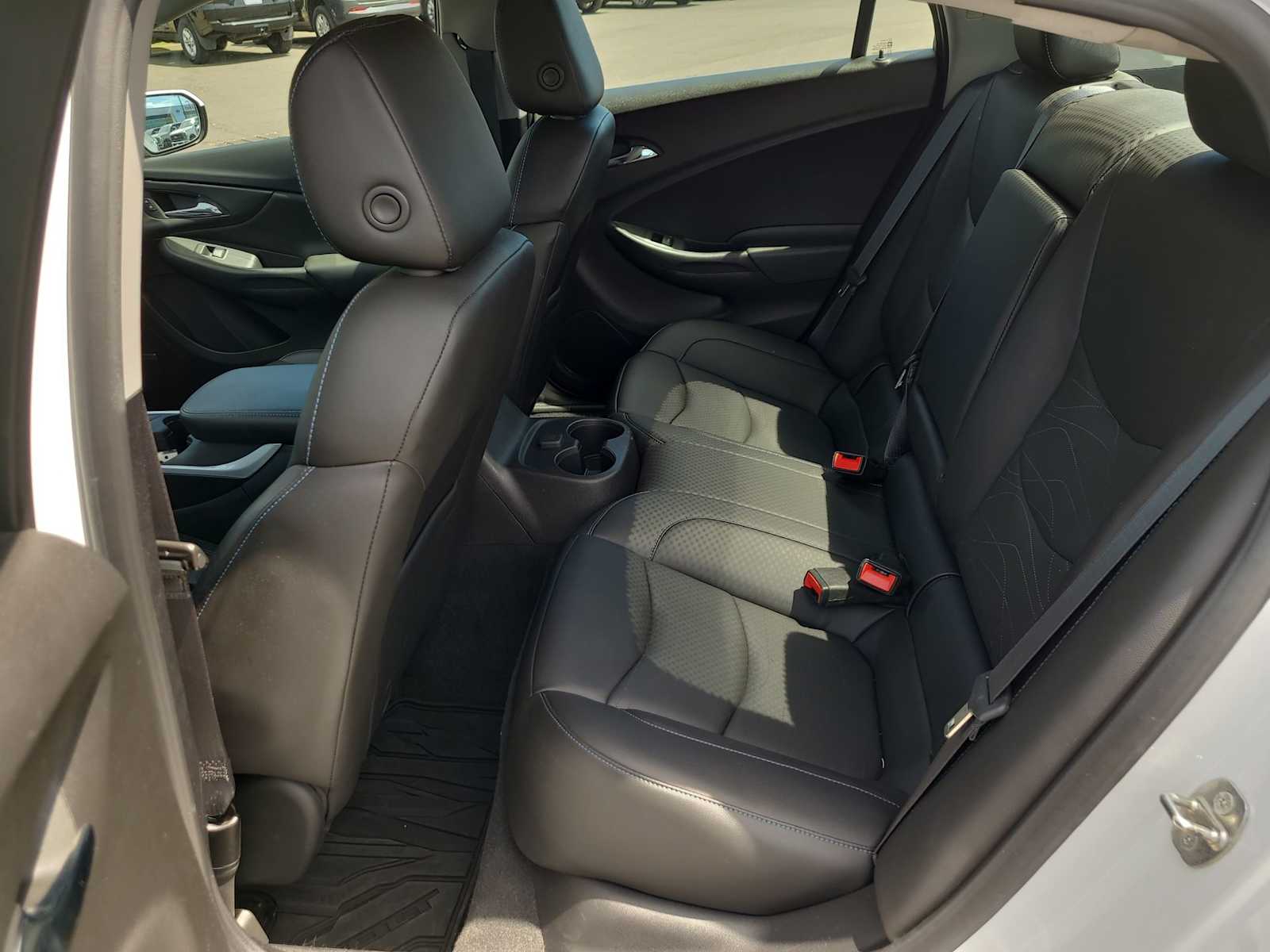 Thumbnail: 2019 Chevrolet Volt - 21