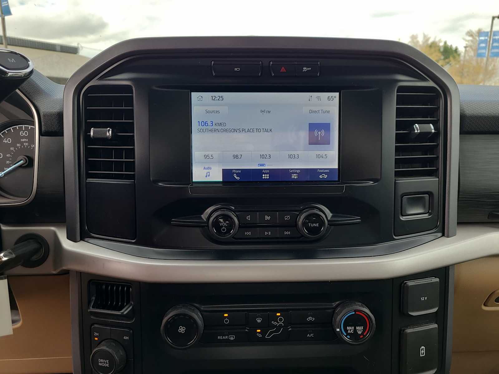 Thumbnail: 2023 Ford F-150 - 24