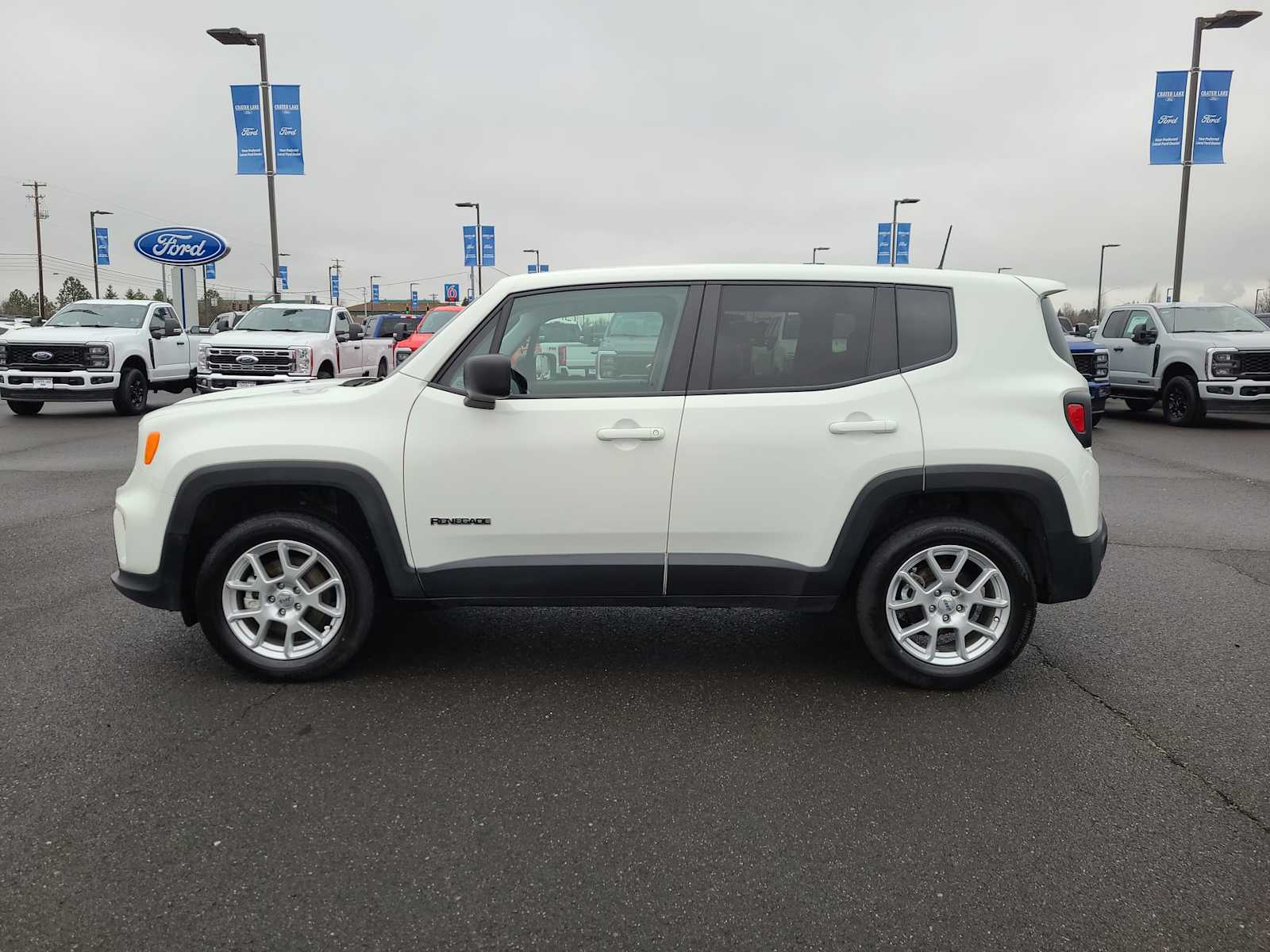 Thumbnail: 2023 Jeep Renegade - 11