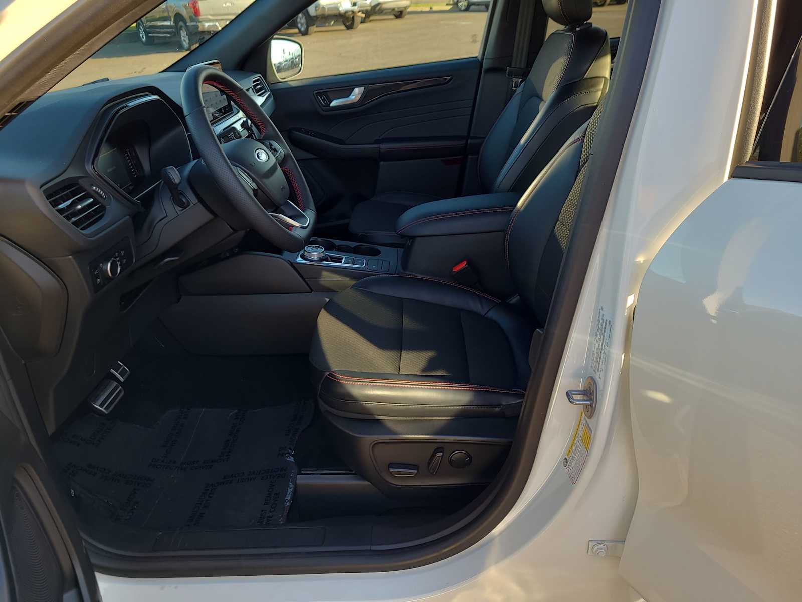 Thumbnail: 2023 Ford Escape - 19