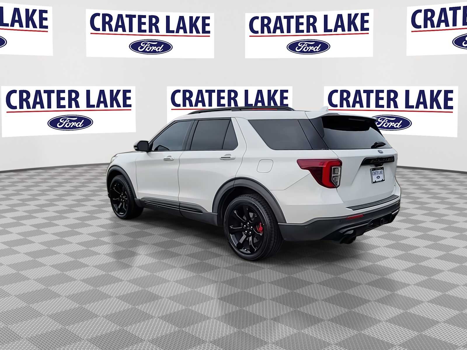 Thumbnail: 2021 Ford Explorer - 6