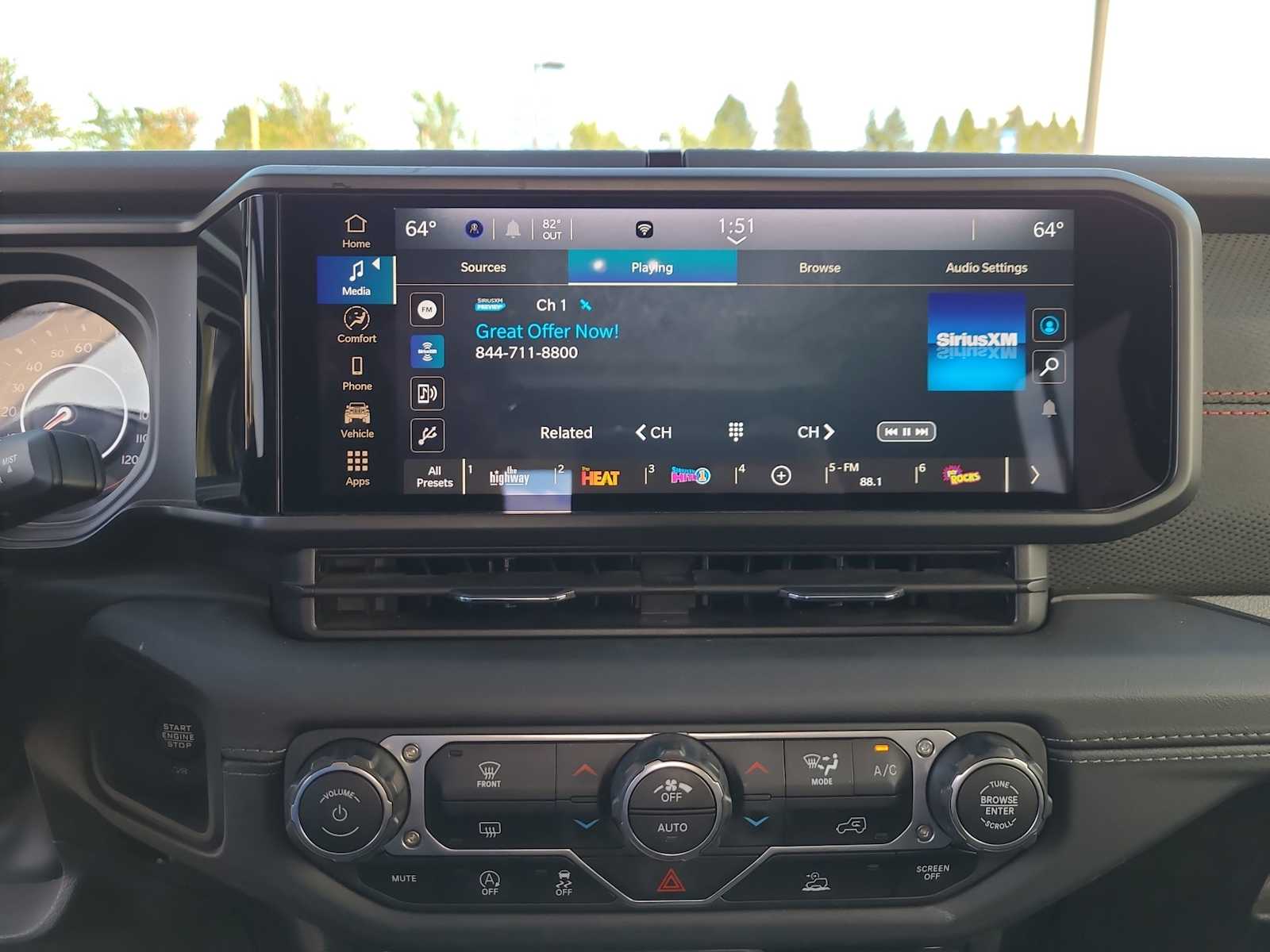 Thumbnail: 2024 Jeep Wrangler - 24