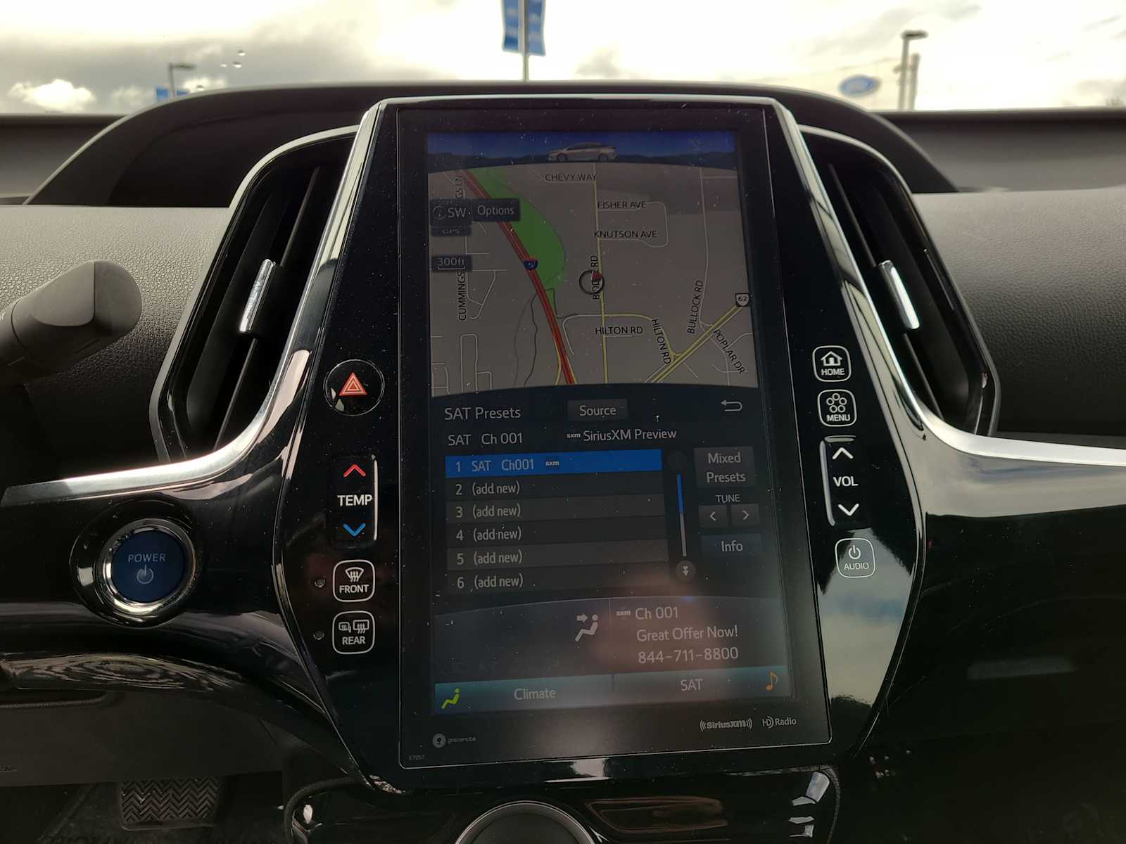 Thumbnail: 2021 Toyota Prius Prime - 24