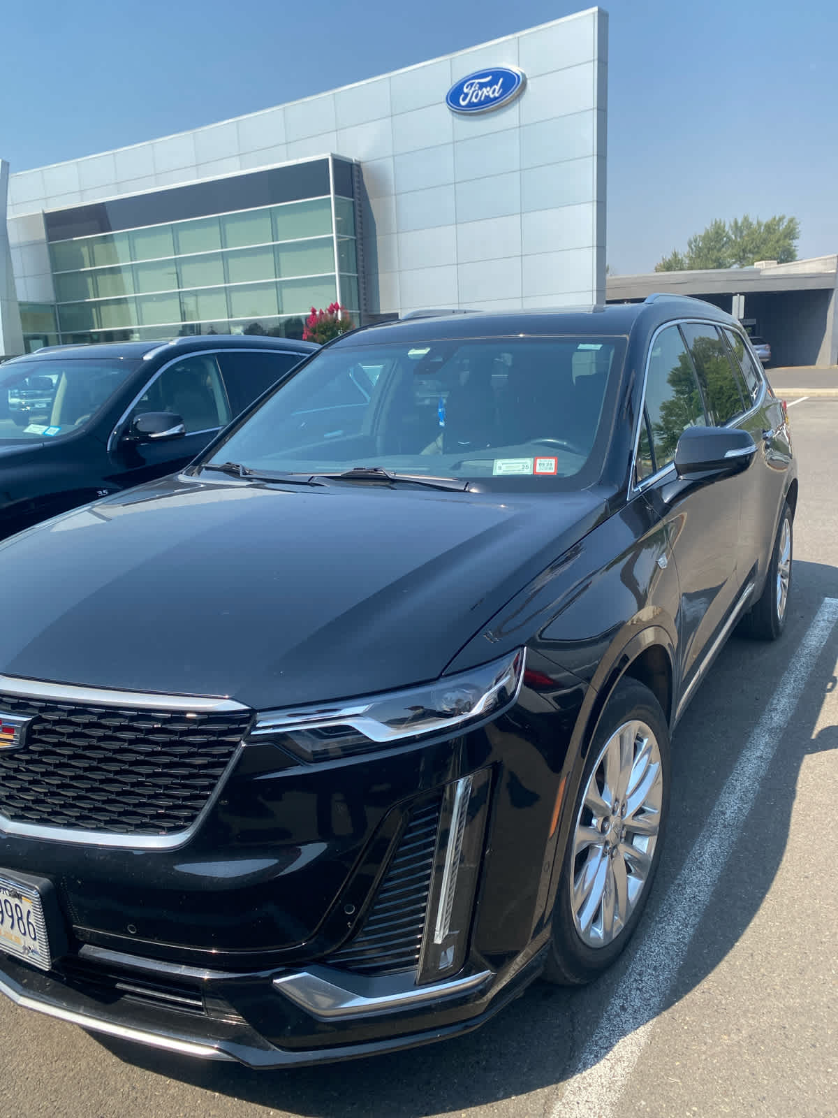 Thumbnail: 2020 Cadillac XT6 - 1