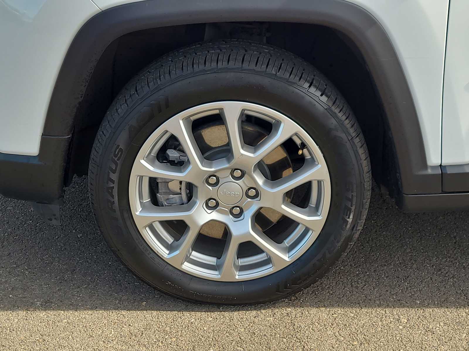 Thumbnail: 2024 Jeep Compass - 16